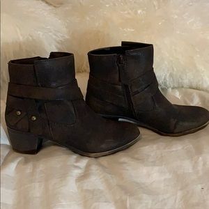 Brown ankle boots